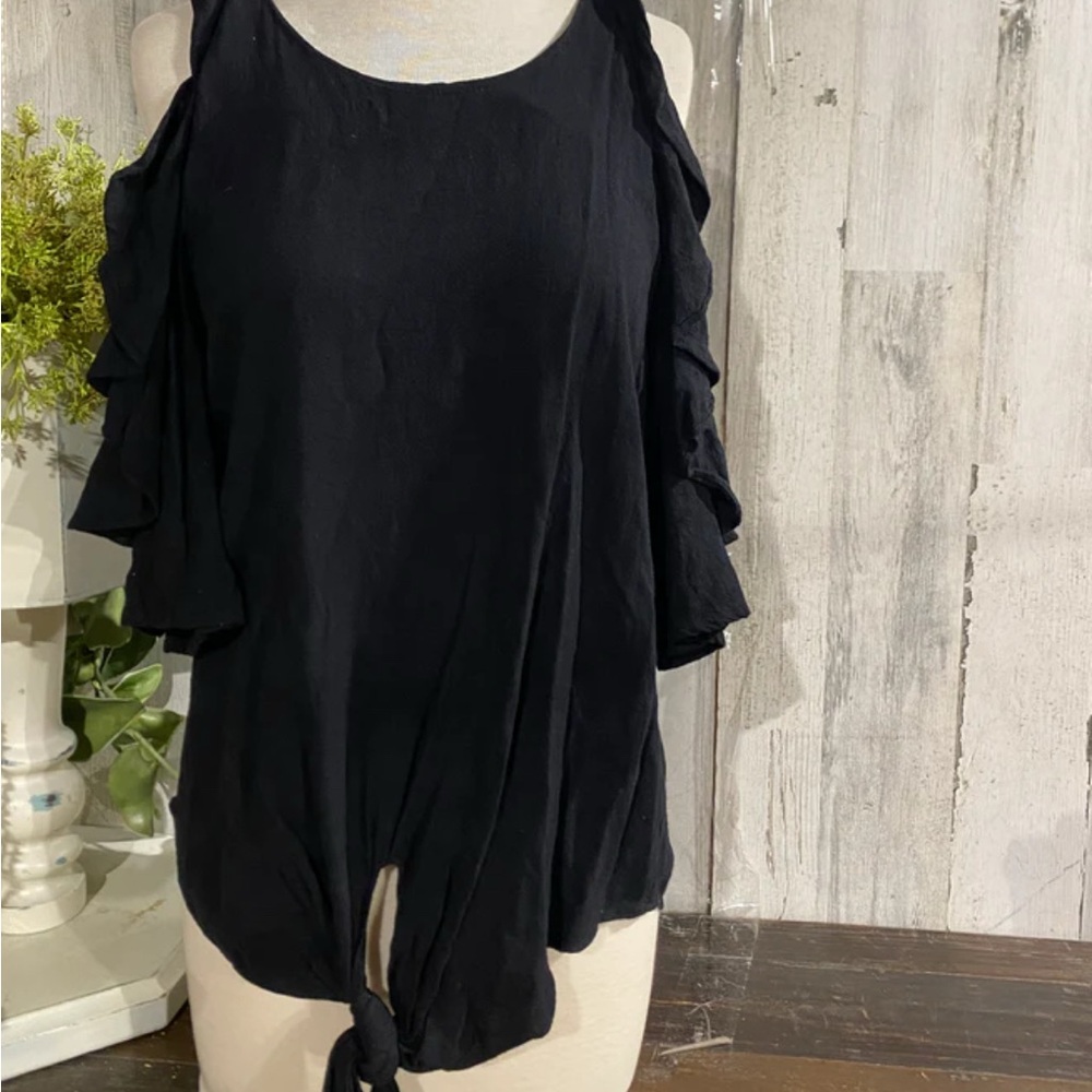Umgee Black Ruffle Sleeve Blouse Tie in the front Size L
